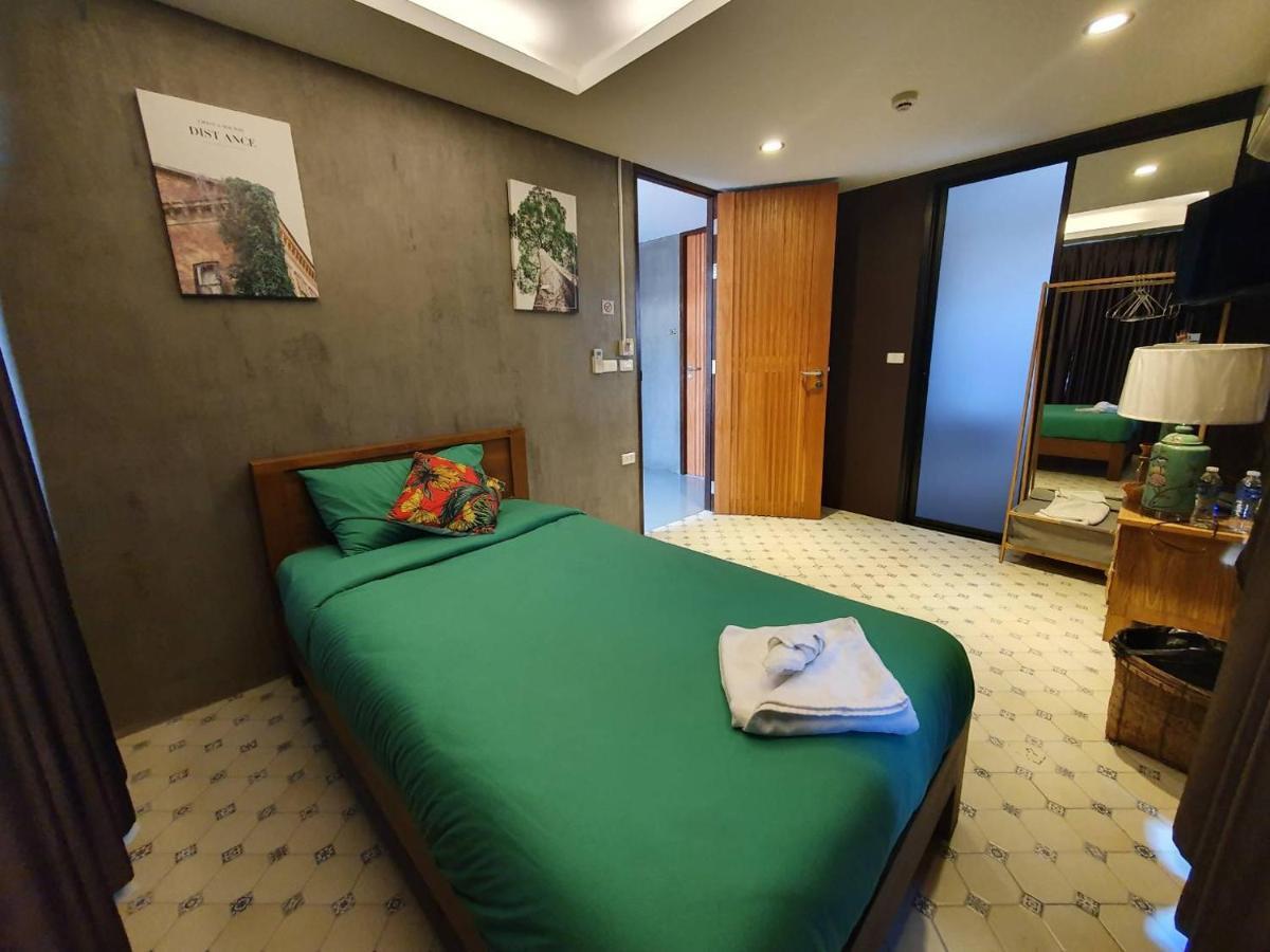 Baan Wualamphong บ้านวัวลำพอง Bangkok Zewnętrze zdjęcie